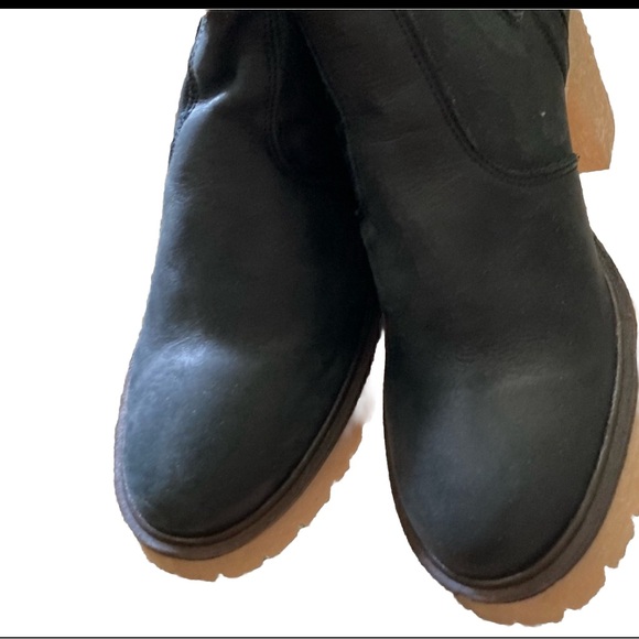 NWOT. Free People James Chelsea Boot 38. Never worn. With Box. - Picture 7 of 10